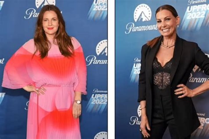 Drew Barrymore in the perfect summer party dress at the 2022 Paramount premiere