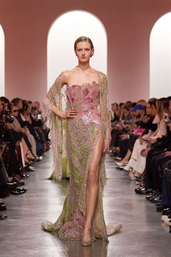 Elie Saab Biography - Facts, Childhood, Family Life & Achievements of Lebanese Fashion Designer