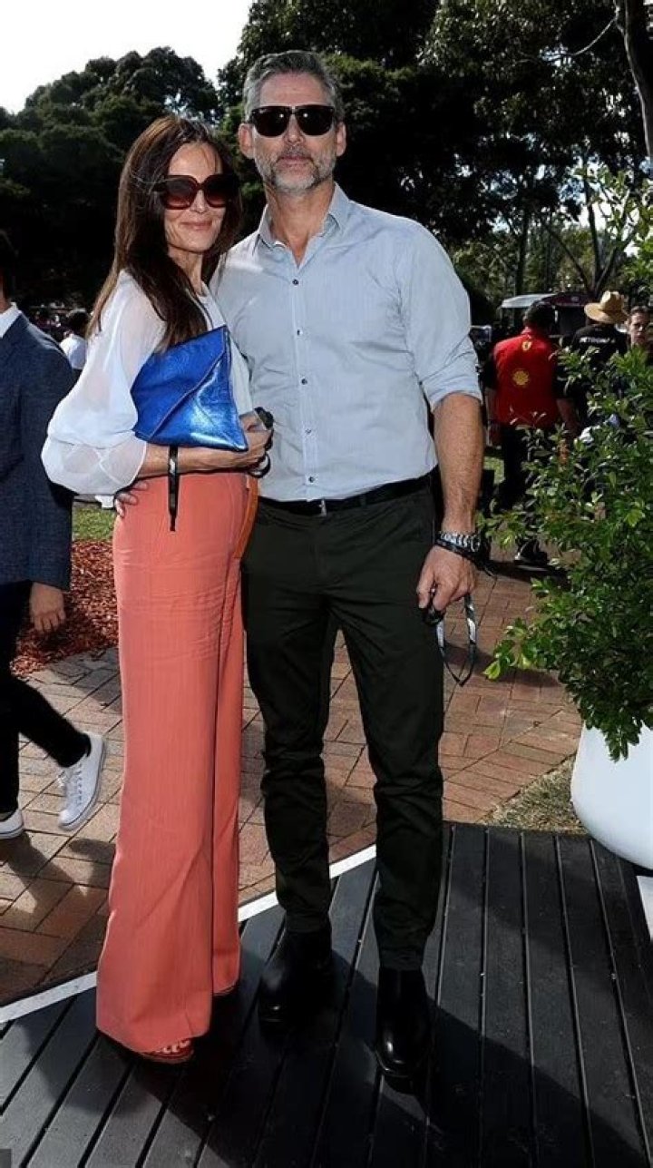 Eric Bana Height Weight Shoe Size Body Measurements Family