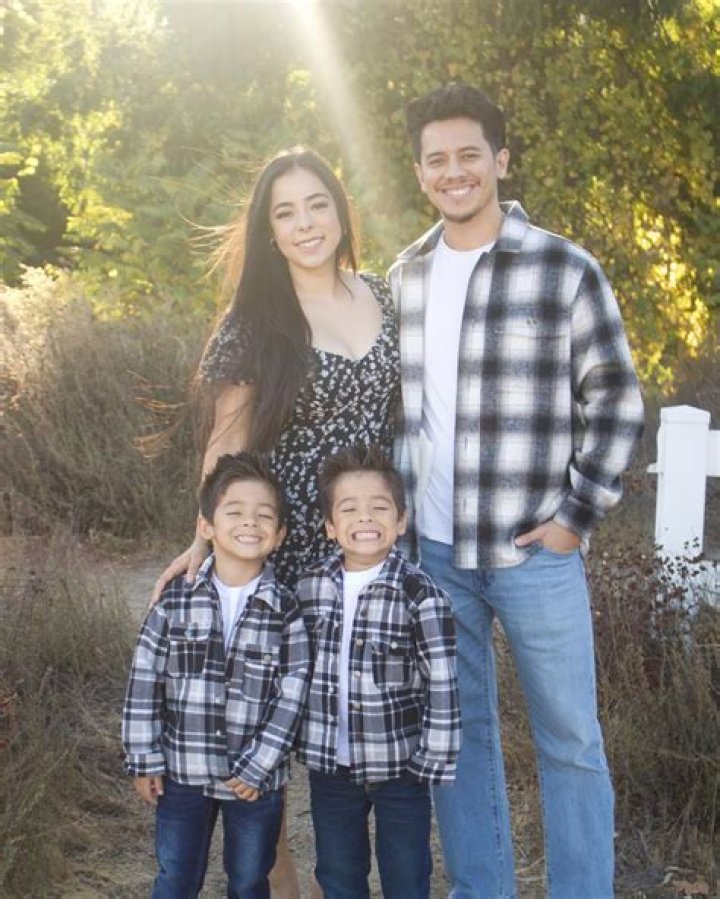 Eric Ochoa Biography - Facts, Childhood, Family Life & Achievements