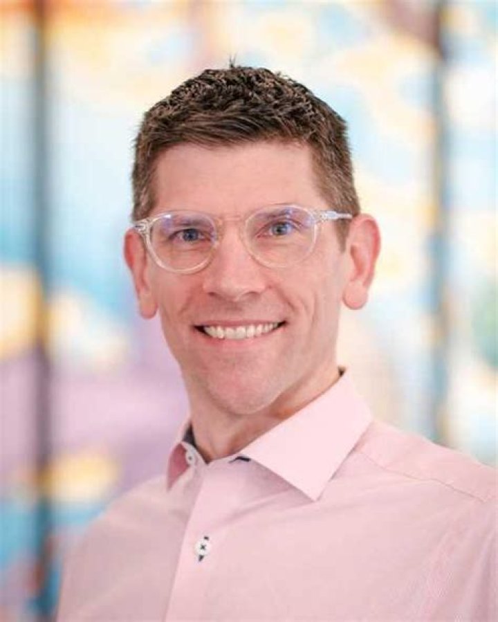 Dr. Ethan Bassett, MD – Minneapolis, MN