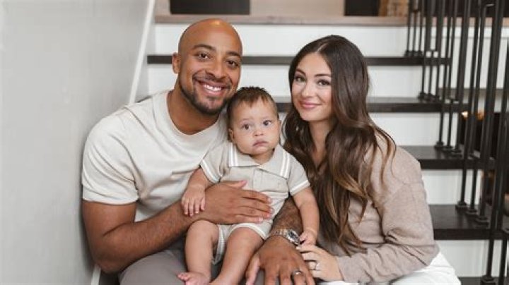 Ethan Dillon family, wife, children, parents, siblings
