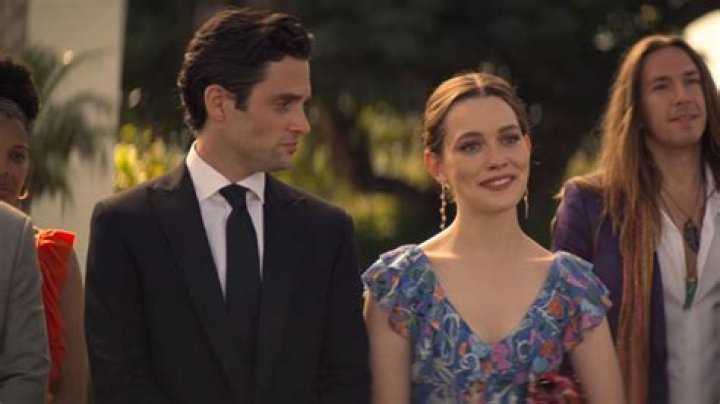 Fans are split on a fiery ‘You’ star as MCU’s potential Sue Storm