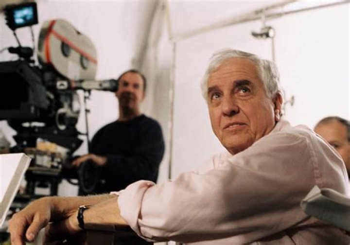 Garry Marshall Biography - Facts, Childhood, Family Life & Achievements