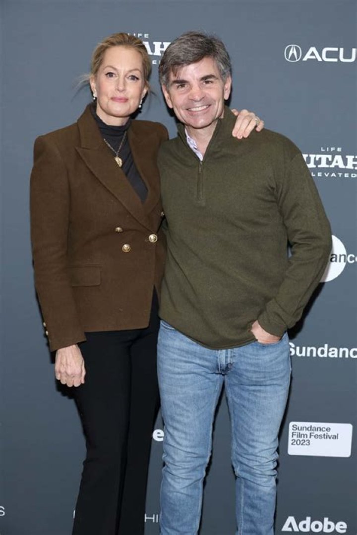 George Stephanopoulos Height, Weight, Net Worth, Age, Birthday, Wikipedia, Who, Nationality, Biography