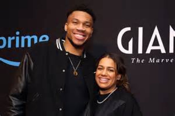 Giannis Antetokounmpo Wife: Who Is Giannis Antetokounmpo’s Girlfriend Mariah Riddlesprigger?