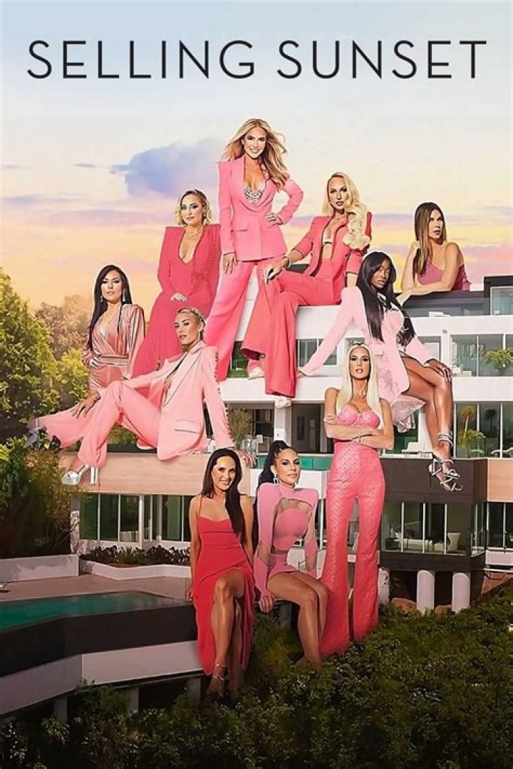 
Girls are now selling their bodies in nightclubs, according to reality TV star Tuoyo, who laments the new trend. 