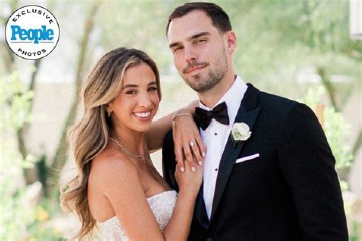 Guerin Austin Married, Husband, Age, Height, Bikini, Boyfriend, Salary, Bio