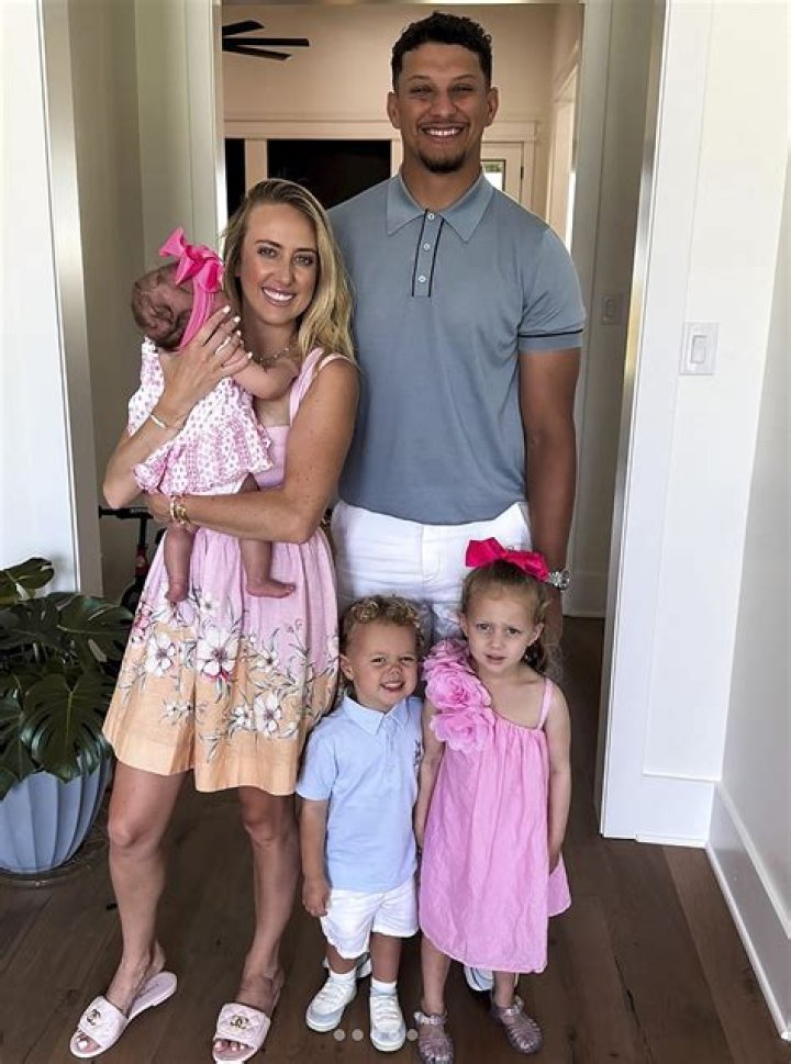 How Many Kids Does Patrick Mahomes Have? A Comprehensive Guide About His Children