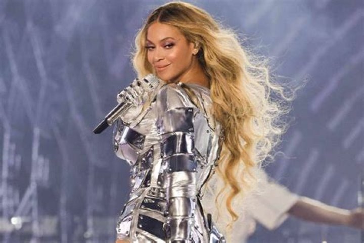 
How Much Money Does Beyonce Make? Latest Income Salary
