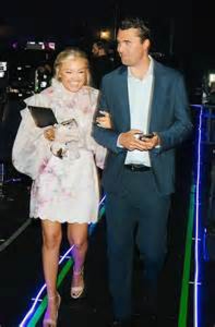 
How Much Money Does Erika Brown Make? Latest Income Salary
