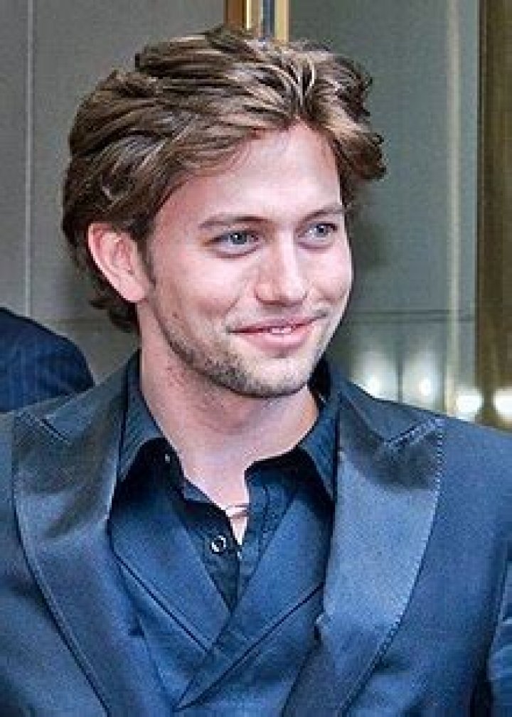 
How Much Money Does Jackson Rathbone Make? Latest Income Salary
