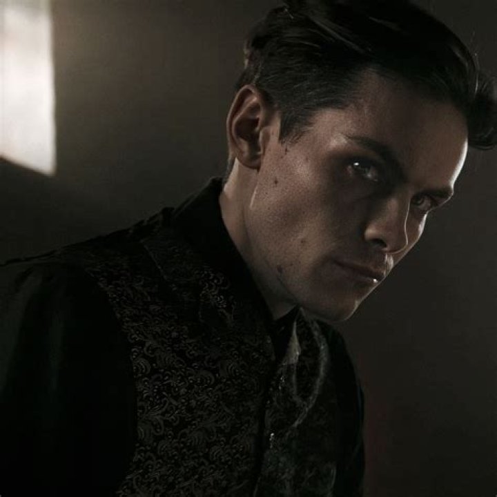 How old is Kaz Brekker? – Celebrity