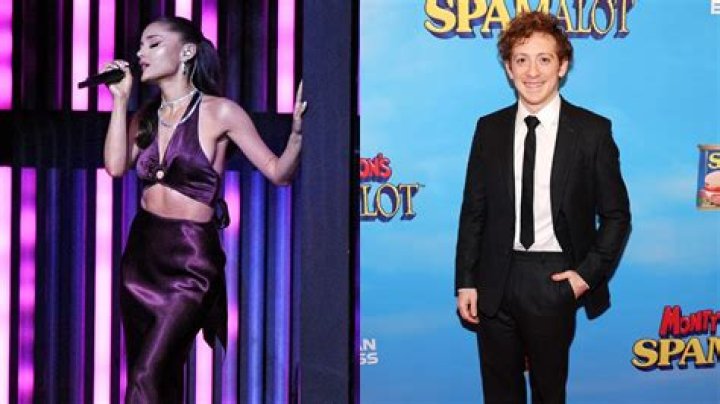 How tall is Ethan Slater compared to Ariana Grande?