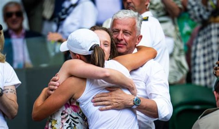 Meet her sister Agata Swiatek