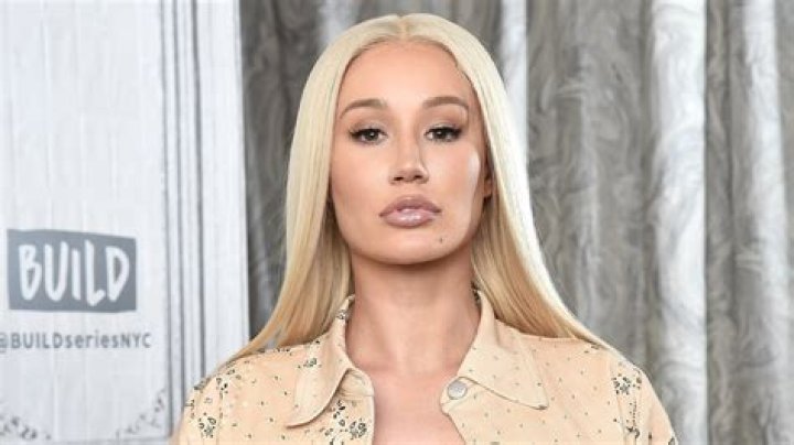 Iggy Azalea Explains What She Meant By Saying She’s Raising Her Son Alone