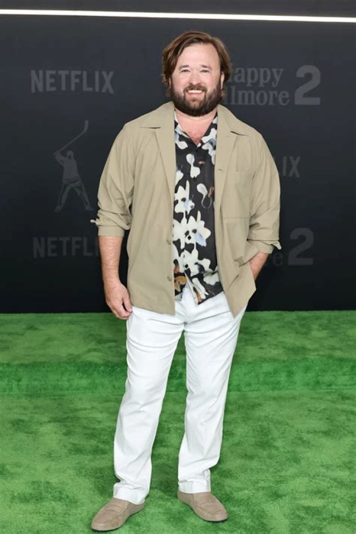 Is Haley Joel Osment Rich? – Celebrity