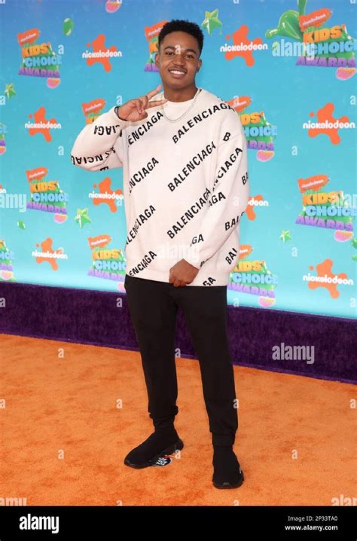 Is Issac Ryan Brown related to Raven-Symoné? – Celebrity