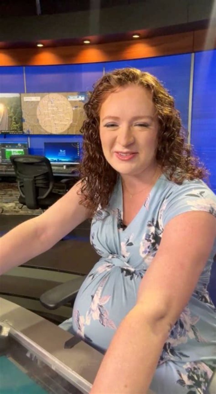 Is Julia Dunn From CBS 6 Pregnant? Personal Life Detail About The Reporter