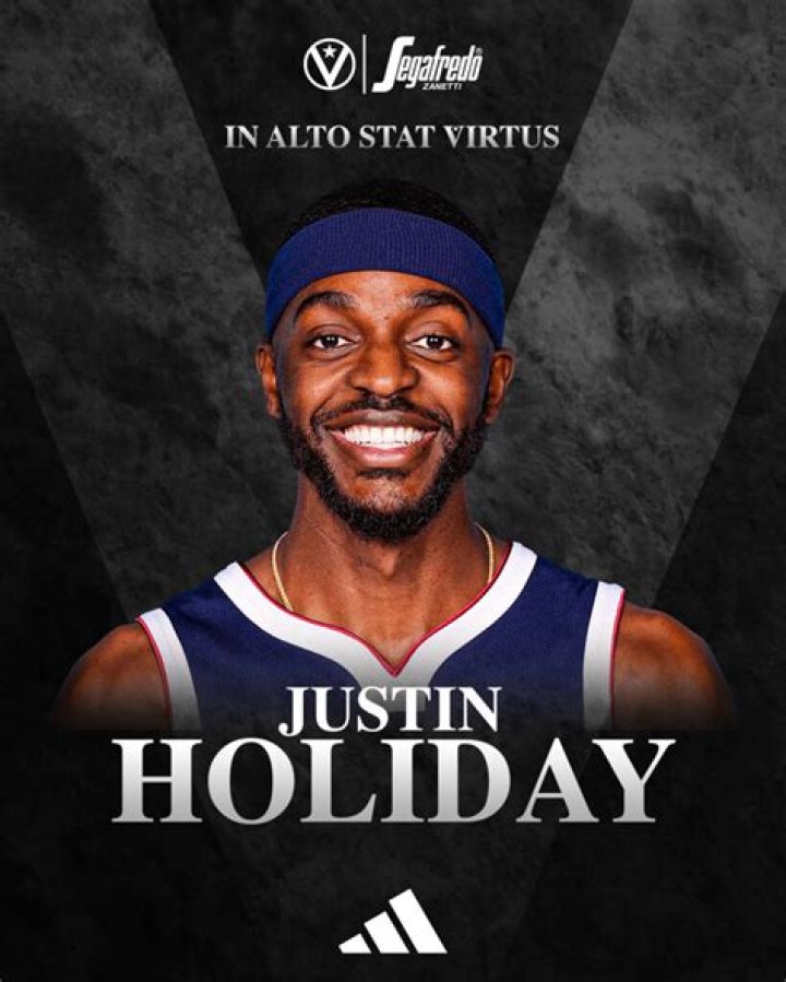Is Justin Holiday still playing basketball? Is Justin Holiday a starter?