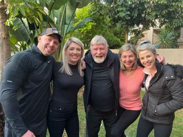 
Is Leon Schuster Still Alive? Where Is Leon Schuster Now? 