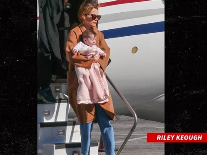 Is Riley Keough Pregnant? Daughter, Husband And Health Update