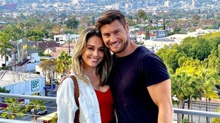 
Is Stephanie Bennett Married? Listen Out For Love Actress Husband Instagram 