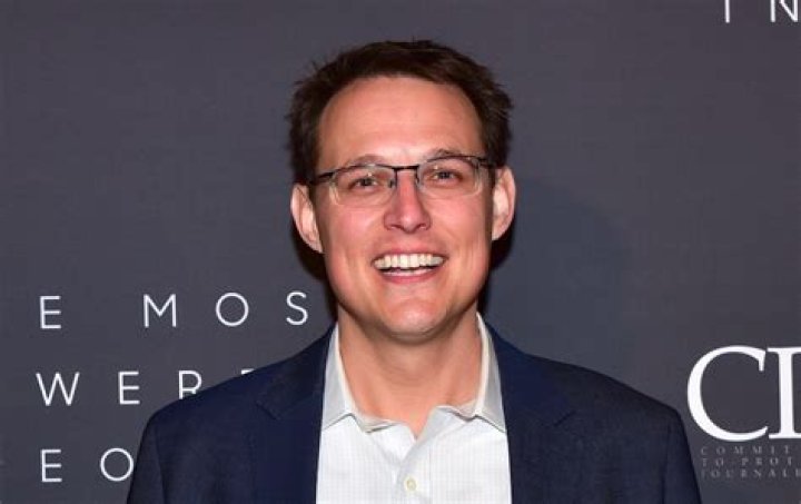 Is Steve Kornacki a producer of Outlander?