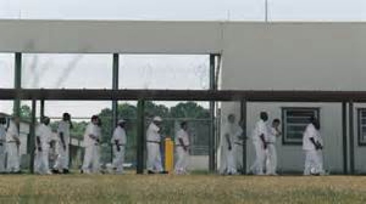 
Is Vicki White Married? Family Details On Missing Alabama Prison Official 