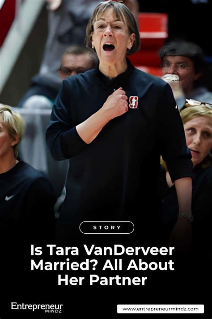 Is WNBA Coach Tara Vanderveer Married With A Wife? Details About Her Personal Life
