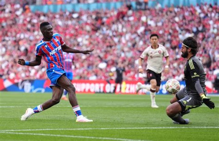 
Ismaila Sarr Brother Papis Sarr Is A Career Counsellor To Him And Also Plays Football 