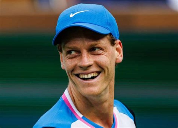 Jannik Sinner Bio, Wiki, age, height, nationality, family, coach, ranking, prize money, net worth