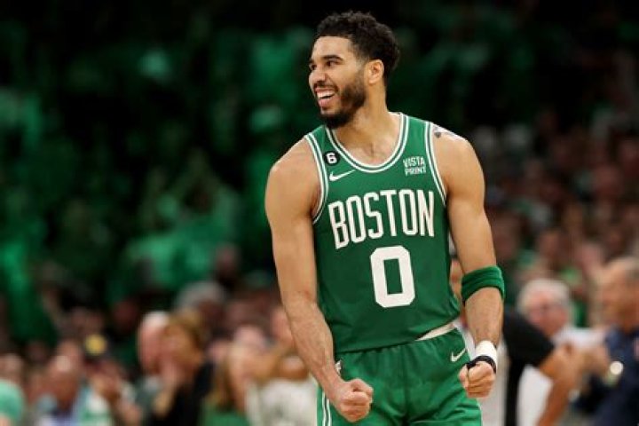 Jayson Tatum Biography - Facts, Childhood, Family Life & Achievements