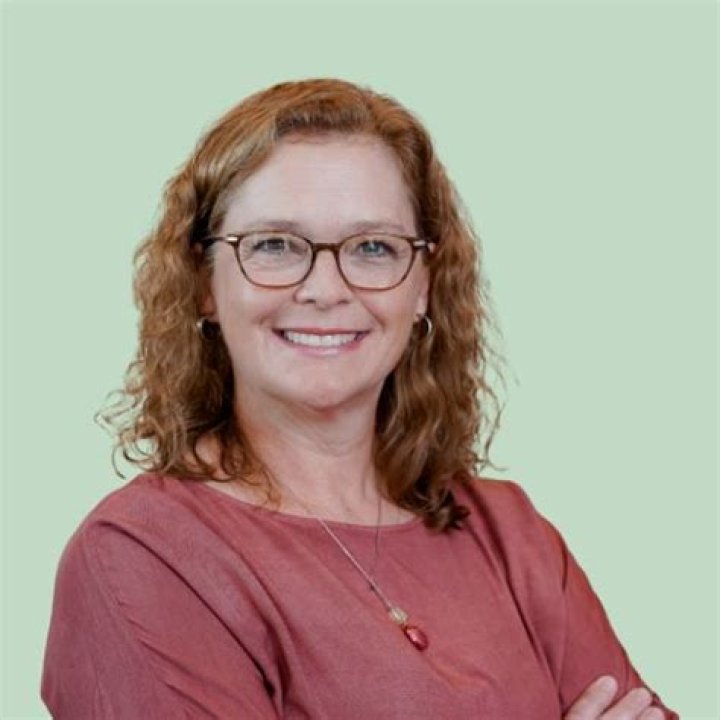 Dr. Jennifer Carlos, MD – Columbus, OH