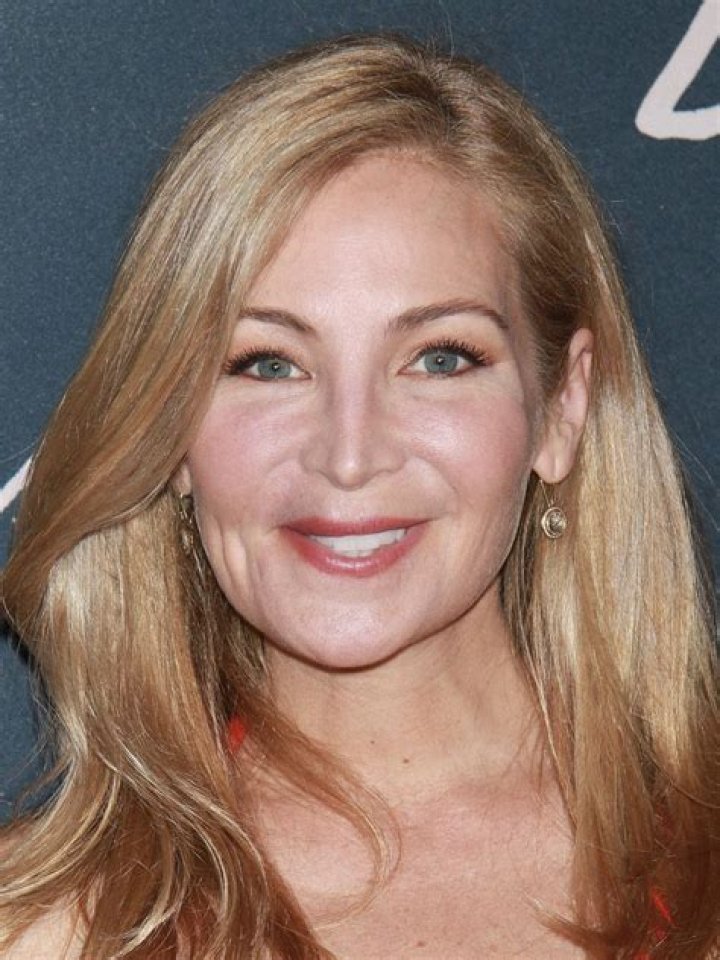 Jennifer Westfeldt Biography - Facts, Childhood, Family Life & Achievements