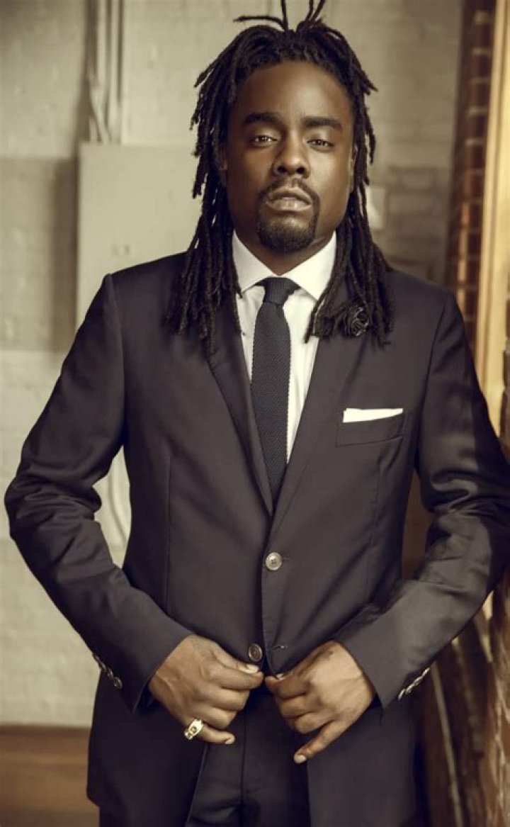 
Jeo Ambohot Height, Weight, Net Worth, Age, Birthday, Wikipedia, Who, Nationality, Biography 