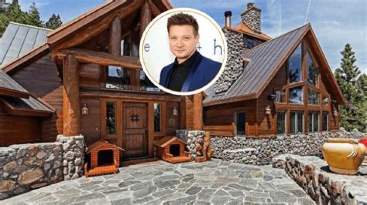Where does Jeremy Hunt live?