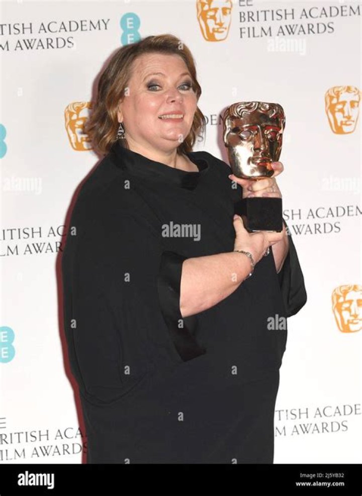Joanna Scanlan Height, Weight, Net Worth, Age, Birthday, Wikipedia, Who, Nationality, Biography