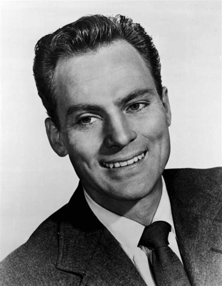John Agar Biography - Facts, Childhood, Family Life & Achievements