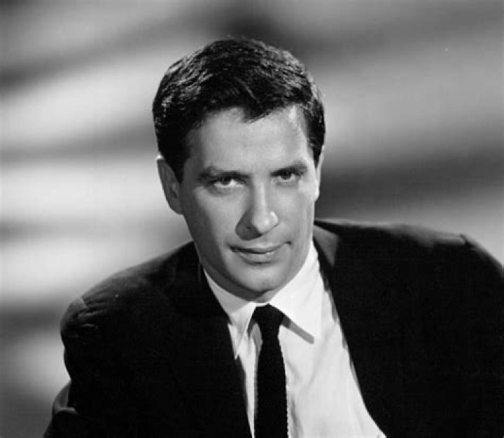 John Cassavetes Biography - Facts, Childhood, Family Life & Achievements