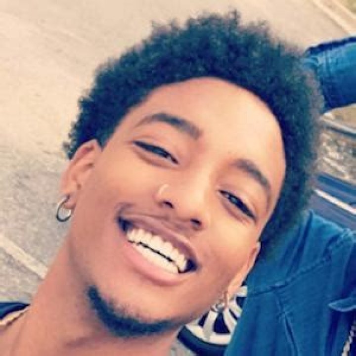Jontavian Barber Biography - Facts, Childhood, Family Life & Achievements