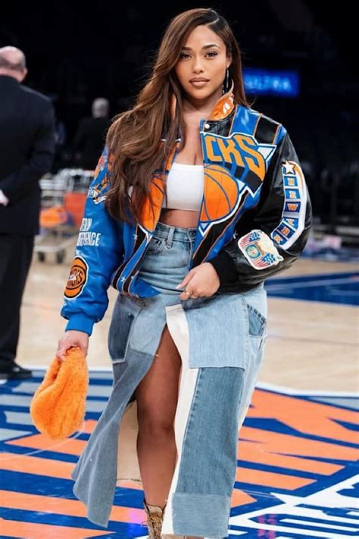 Jordyn Woods Flexes For The ‘Gram And Fans Are Here For Her Look