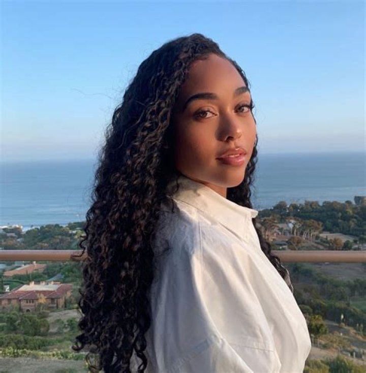 Jordyn Woods’ Natural Beauty Has Fans In Awe