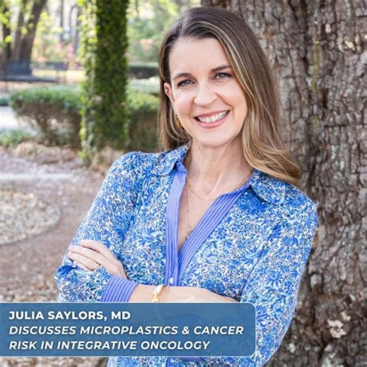 Dr. Julia Saylors, MD – North Charleston, SC