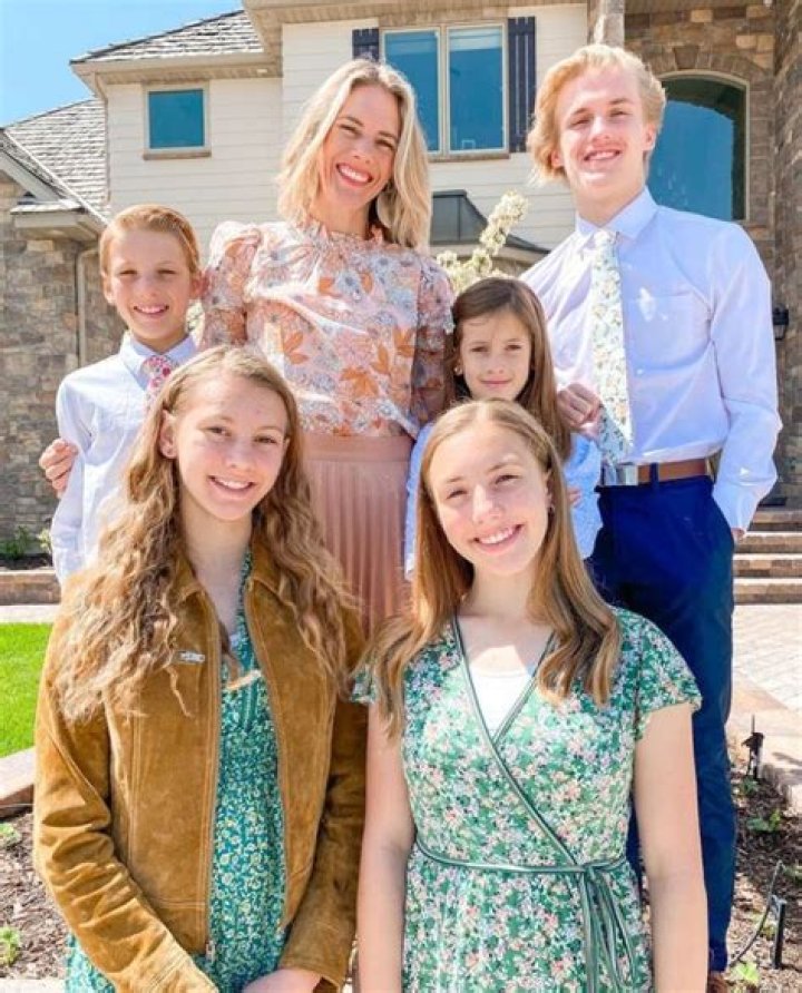 Julie Franke Biography - Facts, Childhood, Family Life & Achievements