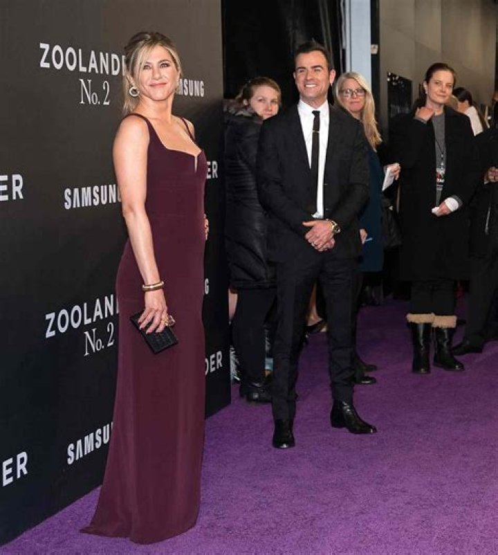 Justin Theroux And Jennifer Aniston Say Farewell To Beloved Rescue Dog Dolly