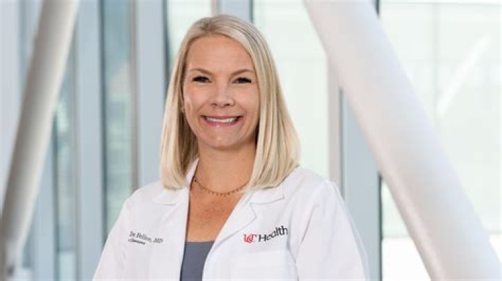 Dr. Kara de Winter, MD – Long Beach, CA