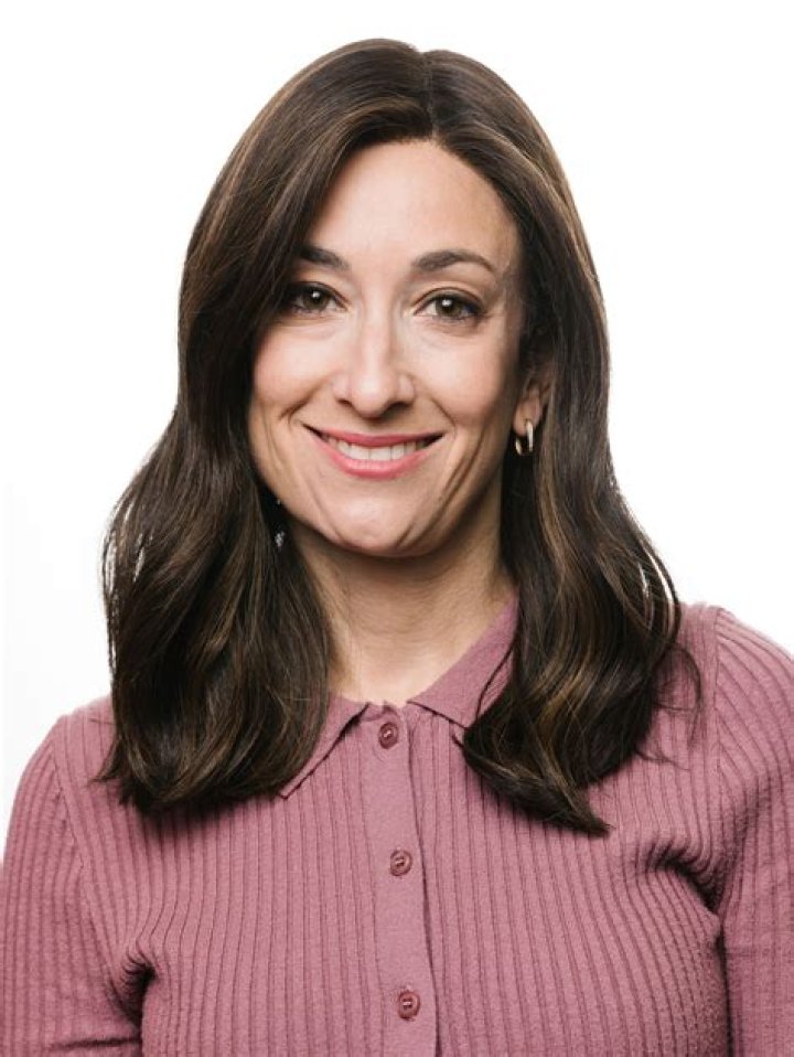 Dr. Karyn Ginsburg, MD – Valley Stream, NY