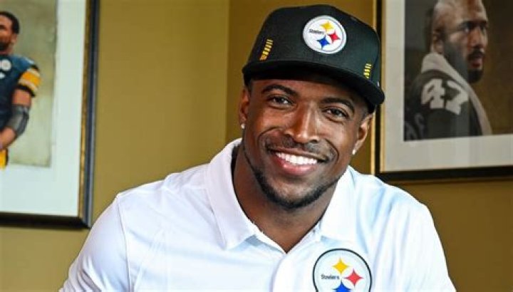 Keanu Neal contract, salary and net worth explored