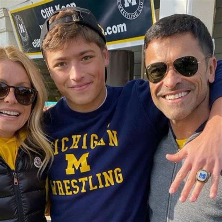 
Kelly Ripa and Mark Consuelos Celebrate Son Joaquin’s College Wrestling Championship Win 